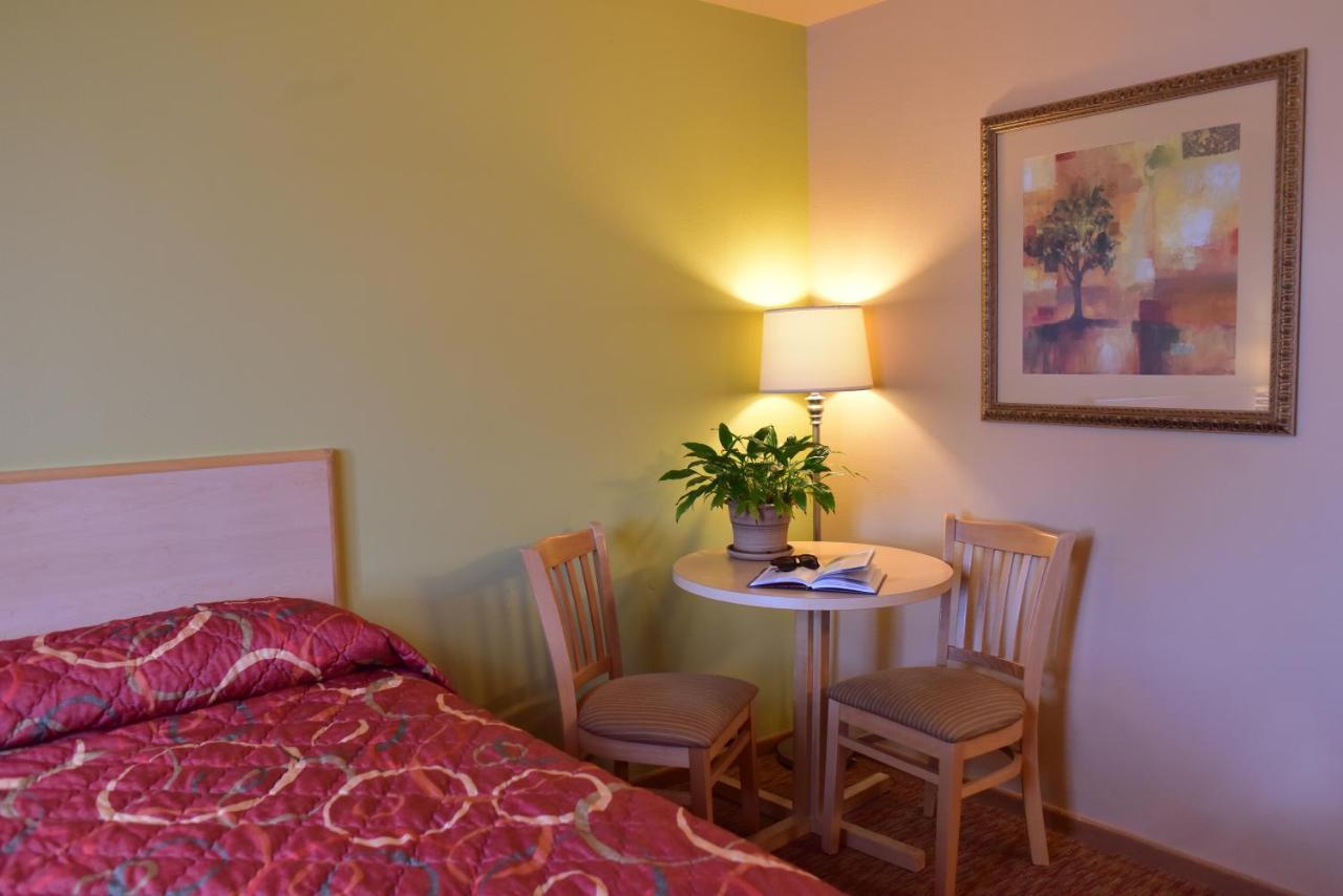 Bakers Sunset Bay Resort Lake Delton Exterior foto