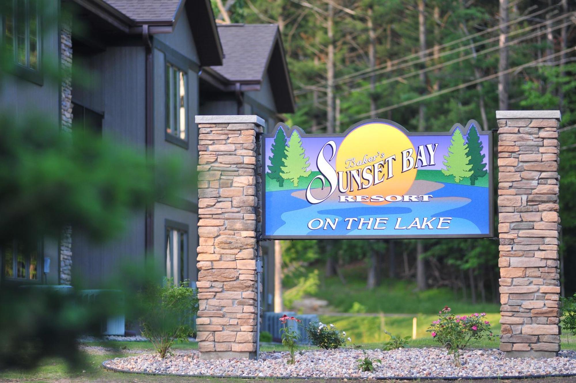 Bakers Sunset Bay Resort Lake Delton Exterior foto